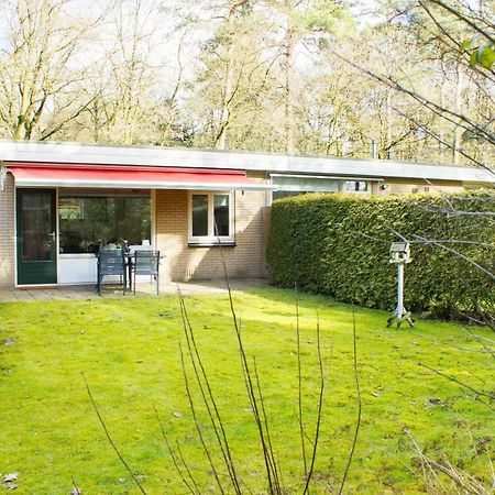 Knusse 5 Persoons Bungalow Hartje Veluwe Otterlo Exteriér fotografie