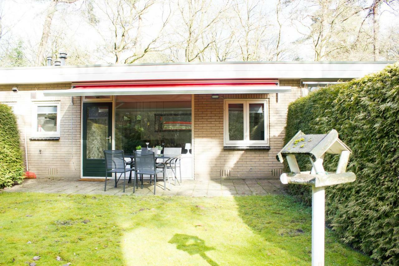 Knusse 5 Persoons Bungalow Hartje Veluwe Otterlo Exteriér fotografie